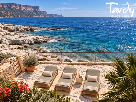 maison de luxe à vendre à cassis
