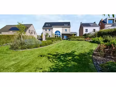 maison à louer à landen pour € 1.450 avec 4 chambres à coucher