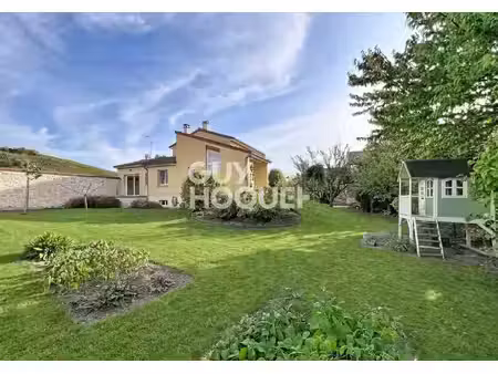 maison à vendre - 6 pièces - 131.8 m² - indépendante - jardin