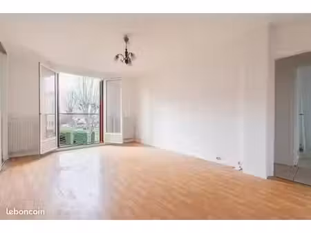 appartement 4 pièces 64 m²