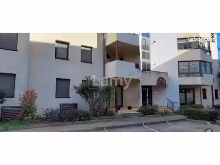 parking 12 m² ales
