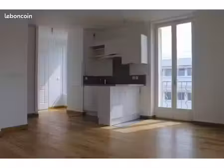 appartement 1 pièce 25 m²