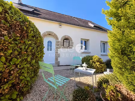maison familiale au bourg de clohars-carnoet