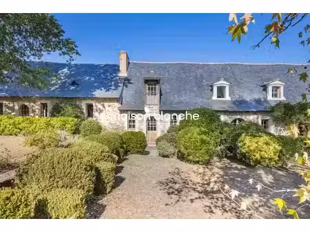 vente maison 8 pièces 297.44 m² à angers (49000)  1 050 000 €