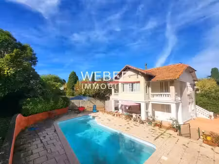 vente maison 5 pièces 150 m² à sanary-sur-mer (83110)  1 450 000 €