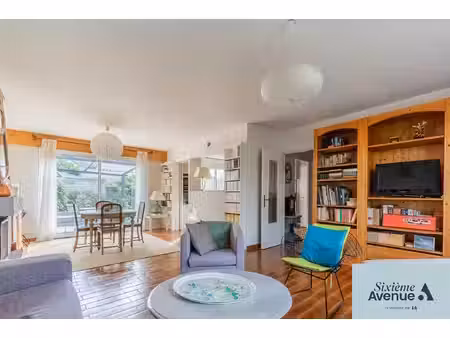 belle maison familiale dans un quartier calme et pavillonnaire