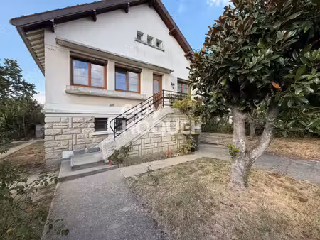 maison à louer de 5 pièces de 80 m²