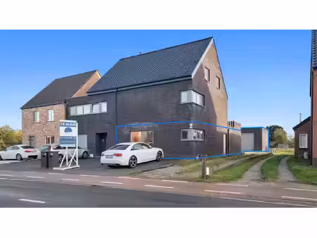 commercieel te huur in zolder