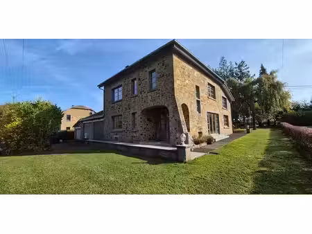 maison à louer à grandmenil pour € 925 avec 3 chambres à coucher