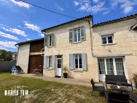 maison de 150 m² à saint-aigulin
