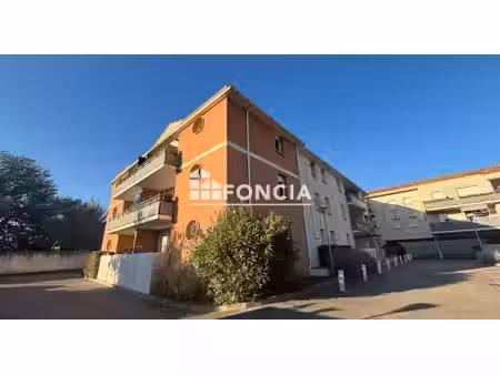 lunel – charmant t2 avec terrasse en résidence sécurisée et parking