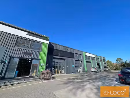 location commerce 347m² à 1619m²