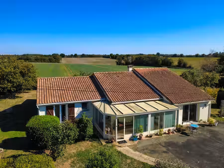 maison à vendre à limalonges (79190) - deux-sèvres