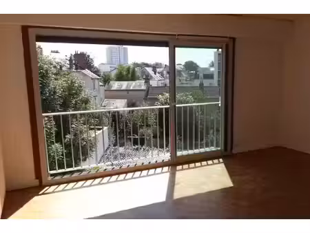grand studio lumineux - quartier dunois