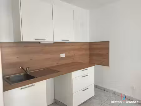 maison f4 à ernee