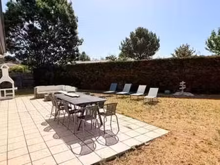 location maison à gujan-mestras (33470) : à louer / 90m² gujan-mestras