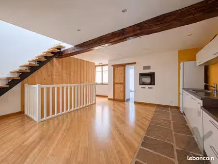 maison de village 2 pièces 64 m²