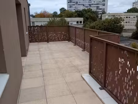 appartement 50m2 avec terasse de 23m2