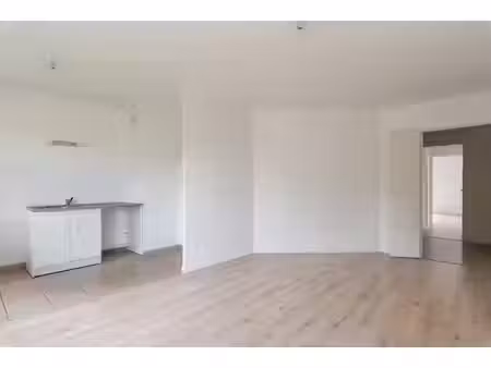 location appartement 3 pièces 66 m² à saint-ouen-l'aumône (95310)  1 073 €