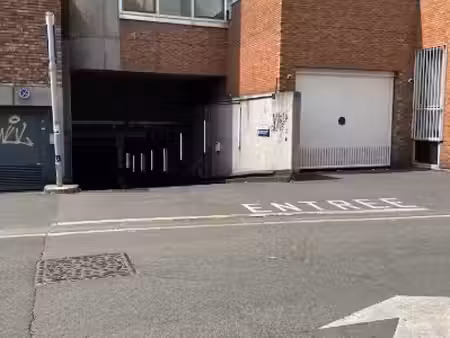 vente parking 13 m² à malakoff (92240)  12 000 €