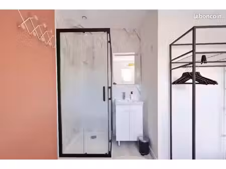chambre 1 pièce 19 m²