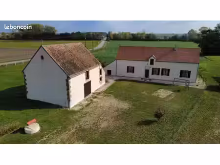 longère 4 pièces 101 m²