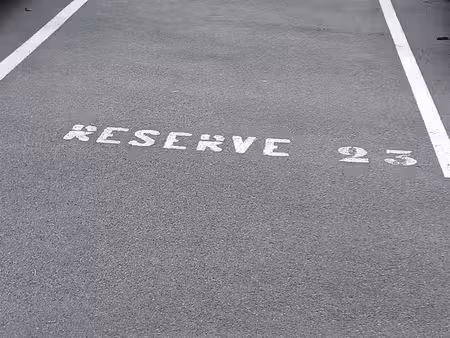 place de parking sécurisée – croix mairie / barbieux / edhec
