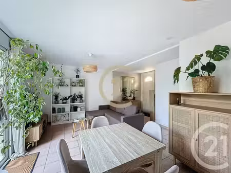 appartement f3 à louer - 3 pièces - 45 99 m2 - remoulins - 30 - languedoc-roussillon