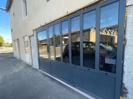 local commercial à louer