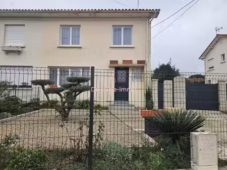 maison entièrement rénovée - 106 m² - cœur de blaye