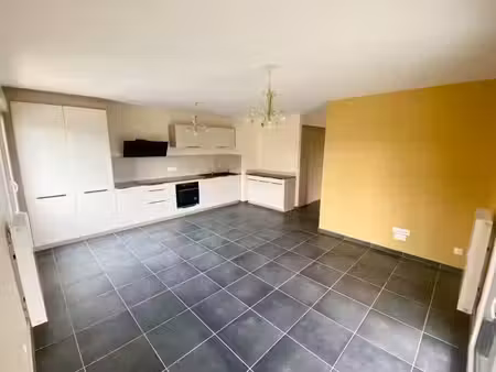 location appartement 3 pièces 63.13 m² à saint-julien-en-genevois (74160)  1 723 €