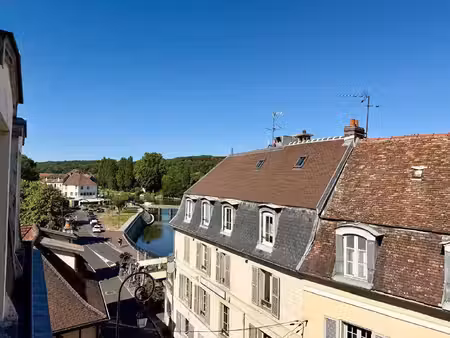 studio à vendre sur la commune de l’isle adam centre ville - 16.46m²