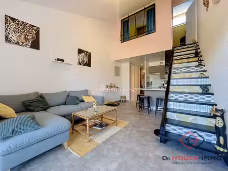 duplex avec balcon parking et cave  petit cocon quartier hopital dans une résidence calme