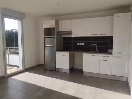 location appartement 3 pièces 65 m² à labarthe-sur-lèze (31860)