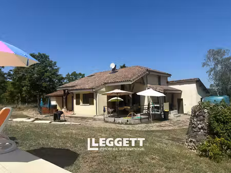 maison 5 pièce(s)  clairac