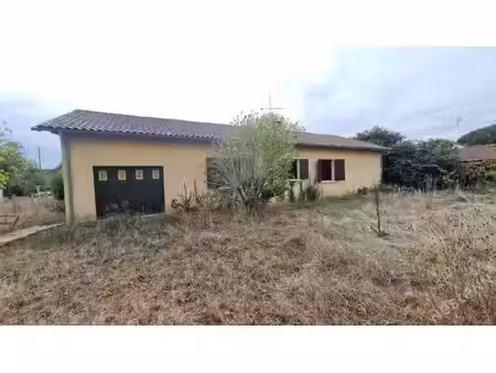 **à lamonzie-saint-martin  une maison à façonner selon vos envies**