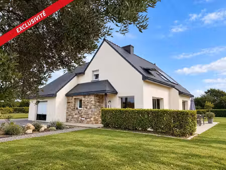 maison de famille au calme d'une impasse