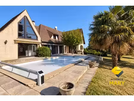 maison d'architecte 204m2 avec piscine sur 2 886 m2 saint-