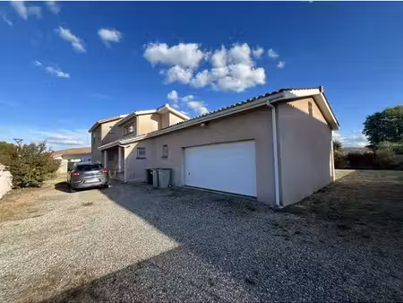 maison - 165m ²