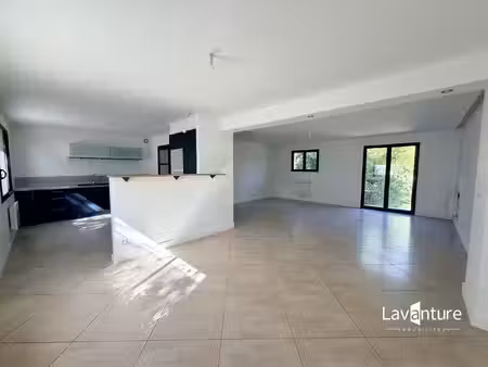t5 duplex avec sous-sol  jardin et terrasse