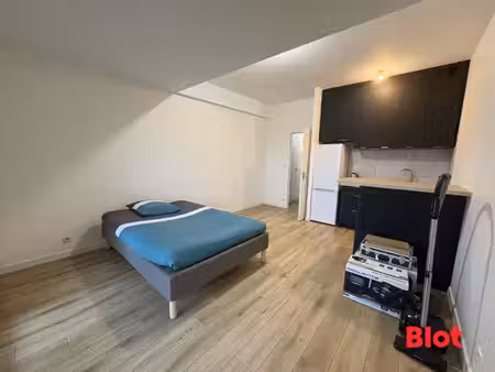 bruz - studio - vert buisson