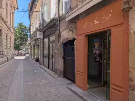 local commercial  centre ville st affrique