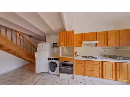 maison de village type 4/5 au coeur du village proche parking et commodites