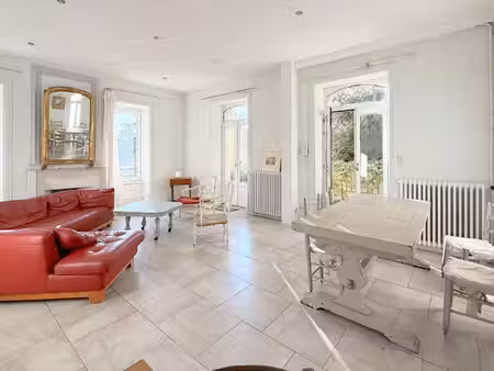 maison de ville à vendre