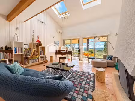 lauzerville - grande villa t8 - 322m² -vue pyrénées - piscine - studio independant