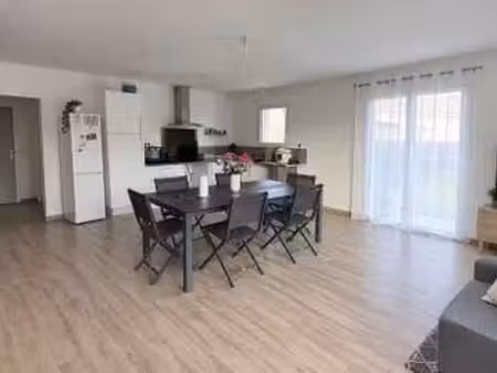 location maison à saint-macaire-en-mauges (49450) : à louer / 89m² saint-macaire-en-mauges