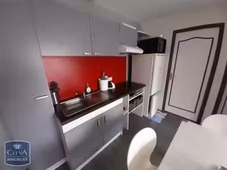 location appartement 2 pièces meublé à cholet (49300) : à louer 2 pièces meublé / 28m² cho