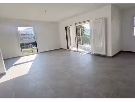 t4 bbc - terrasse 14 m2 sud