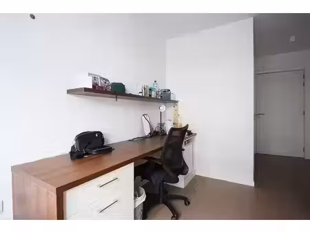 chambre d'étudiant récente et entièrement meublée (a3.02)...