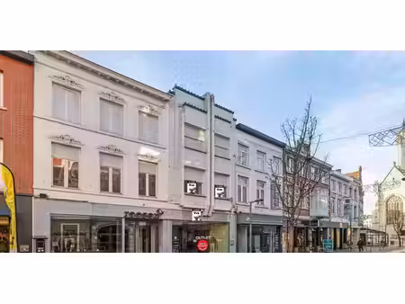 bâtiment commercial à louer à tienen pour € 2.000